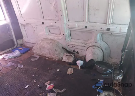 1997 Chevrolet Astro z USA, uszkodzony, nr VIN 1GCDM19W1VB228491